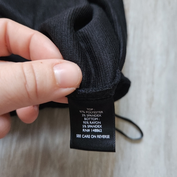 Torrid Studio Knit Crisscross Off The Shoulder Bodysuit Snap Closure Black 3X - Picture 4 of 8